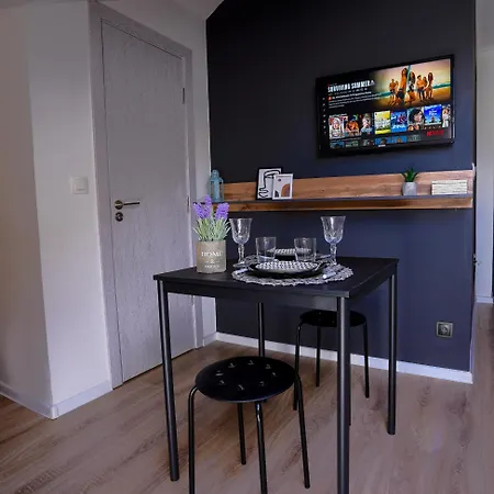 Lily's 7 By Bulgarentals - Apartamento *